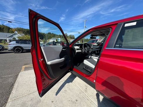 New 2025 Mitsubishi Outlander SE AWD/4WD image 7