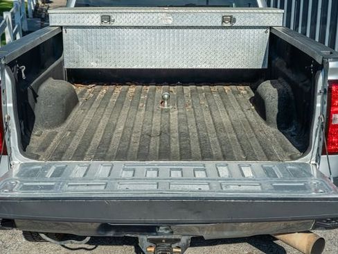 Used 2015 GMC Sierra 2500 SLE image 14