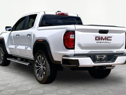 Used 2023 GMC Canyon Denali AWD/4WD image 4