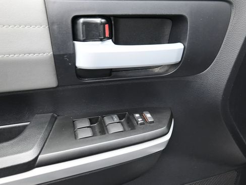 Used 2021 Toyota Tundra Limited RWD image 6