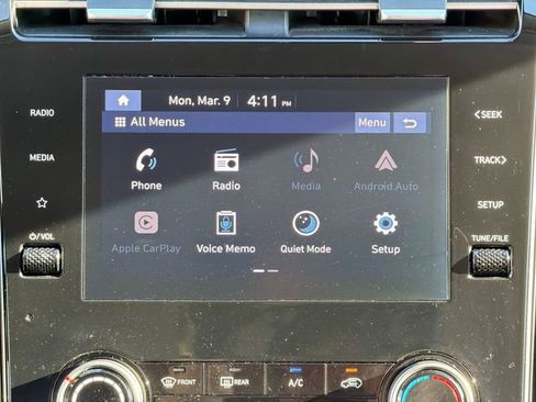 Used 2023 Hyundai Tucson SE image 14