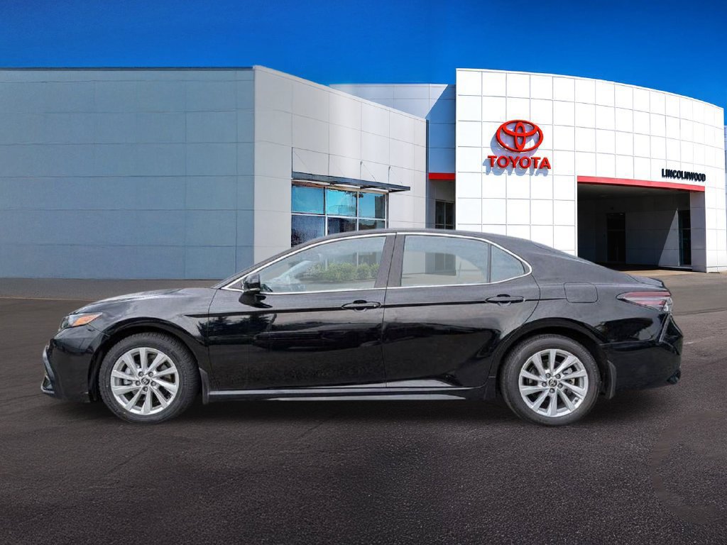 Used 2024 Toyota Camry SE FWD image 12