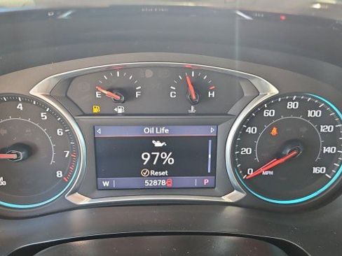 Used 2021 Chevrolet Traverse LT FWD image 12