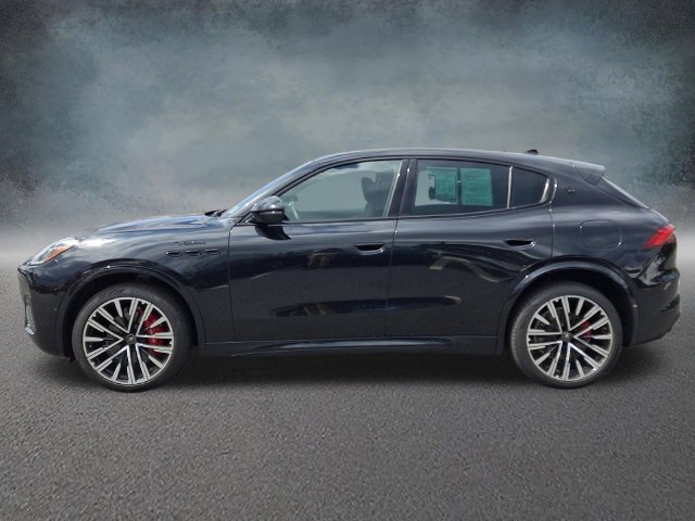 Used 2025 Maserati Grecale Modena AWD/4WD image 7