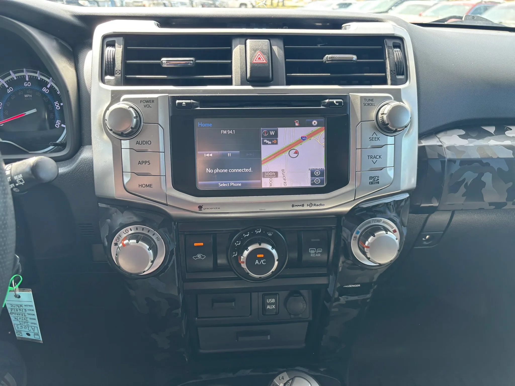 Used 2019 Toyota 4Runner SR5 AWD/4WD image 23