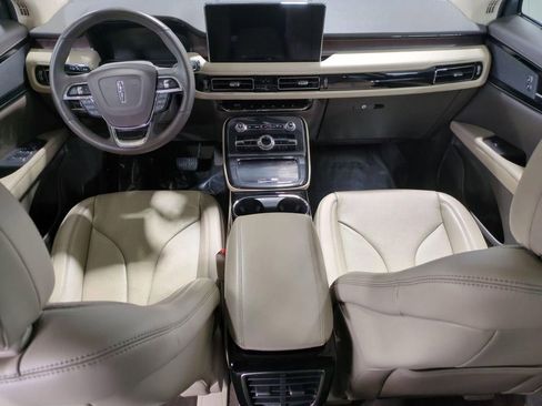 Used 2023 Lincoln Nautilus Reserve image 29