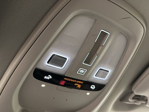 Certified 2023 Volvo XC90 B6 Core w/ Protection Package Premier image 21