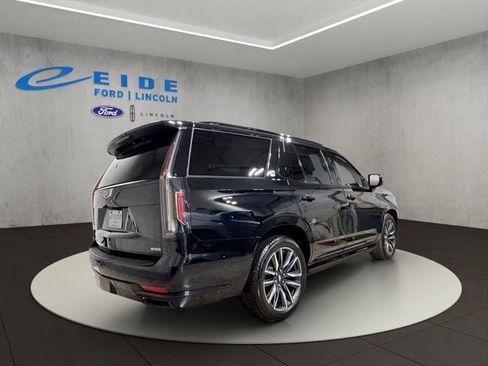 Used 2023 Cadillac Escalade Sport Platinum AWD/4WD image 10