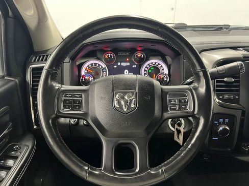 Used 2018 RAM 2500 Big Horn w/ Sport Appearance Group image 14