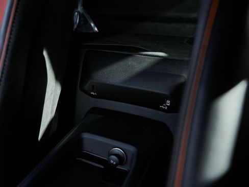 Used 2020 Lamborghini Huracan EVO image 55