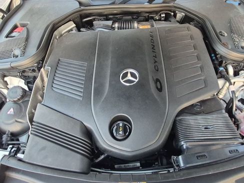 Used 2023 Mercedes-Benz E 450 Cabriolet image 23