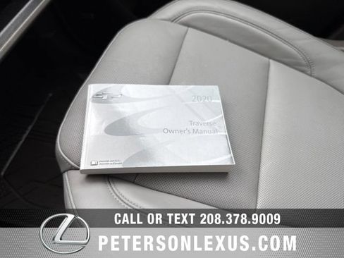 Used 2020 Chevrolet Traverse Premier AWD/4WD image 30
