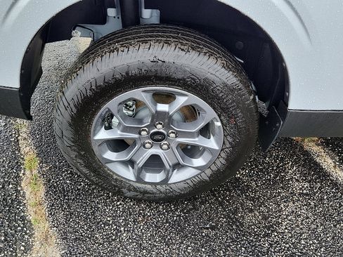 New 2025 Ford Maverick XLT w/ XLT Luxury Package image 5