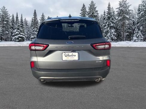 Used 2025 Ford Escape ST-Line image 4