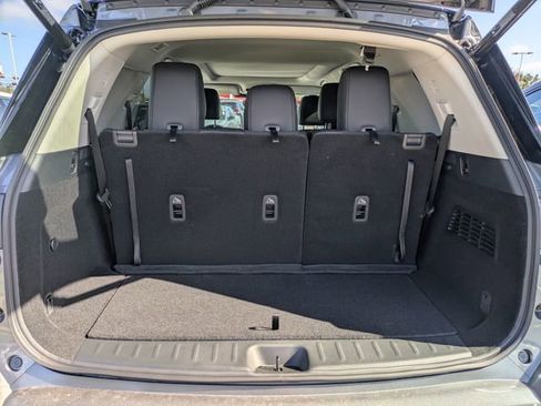 New 2026 Nissan Pathfinder SL image 31