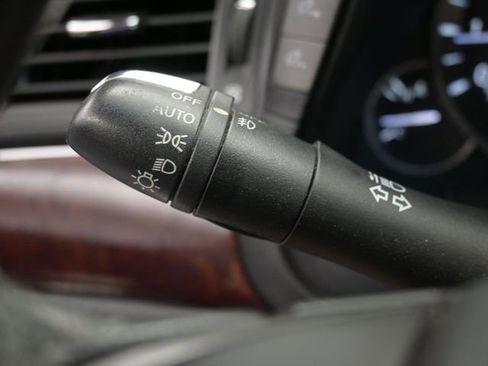 Used 2016 INFINITI Q70 L 3.7 image 24