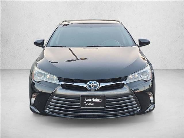 Used 2016 Toyota Camry LE FWD image 2