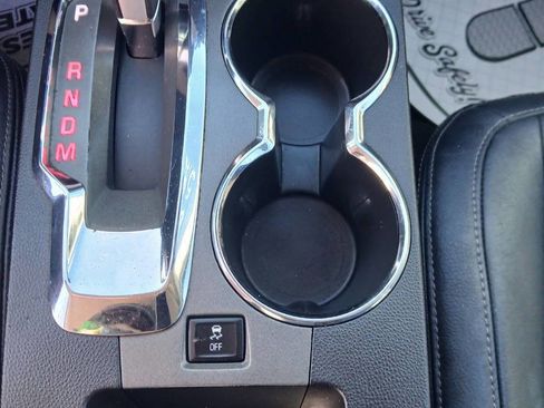 Used 2013 GMC Terrain SLE w/ LPO, Chrome Package image 8