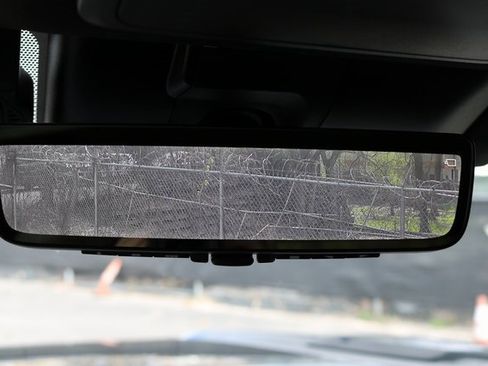 Used 2024 Toyota Tundra Platinum image 28