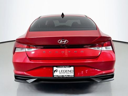 Used 2021 Hyundai Elantra SEL w/ Convenience Package FWD image 7