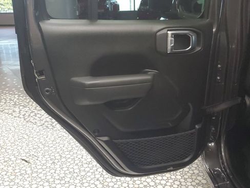Used 2026 Jeep Wrangler Unlimited Sport AWD/4WD image 16