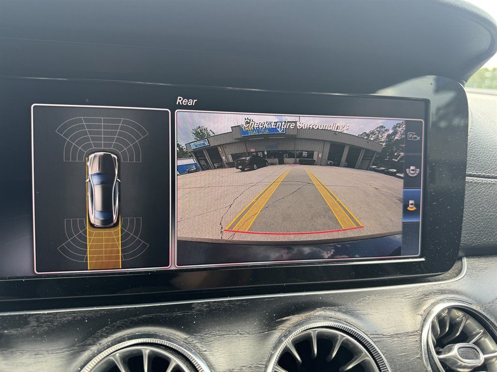 Used 2018 Mercedes-Benz E 400 Coupe image 8