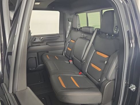 Certified 2025 GMC Sierra 2500 AT4 w/ AT4 Premium Plus Package AWD/4WD image 30