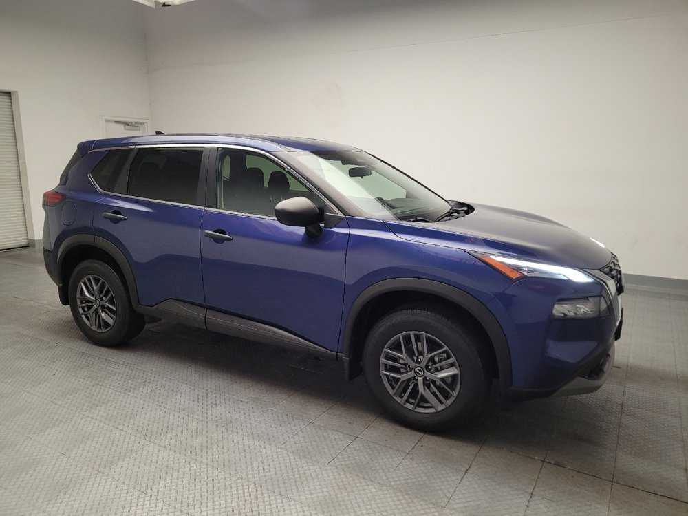 Used 2023 Nissan Rogue S FWD image 11