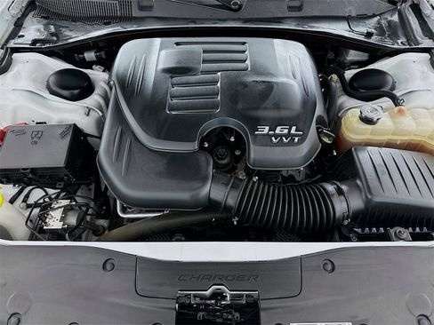 Used 2023 Dodge Charger SXT image 29