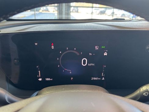 Used 2025 Buick Encore GX Preferred image 44