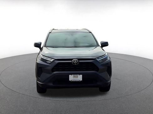 Used 2025 Toyota RAV4 XLE image 3