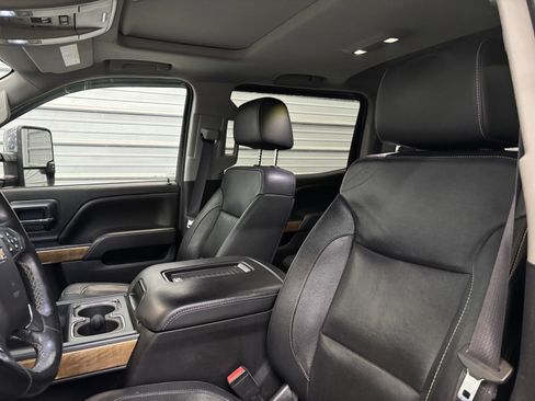 Used 2016 Chevrolet Silverado 3500 LTZ w/ Duramax Plus Package image 11