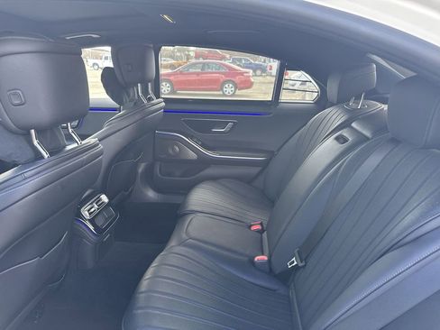 Used 2023 Mercedes-Benz S 500 4MATIC w/ AMG Line image 29