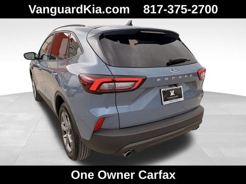 Used 2025 Ford Escape ST-Line Select image 2