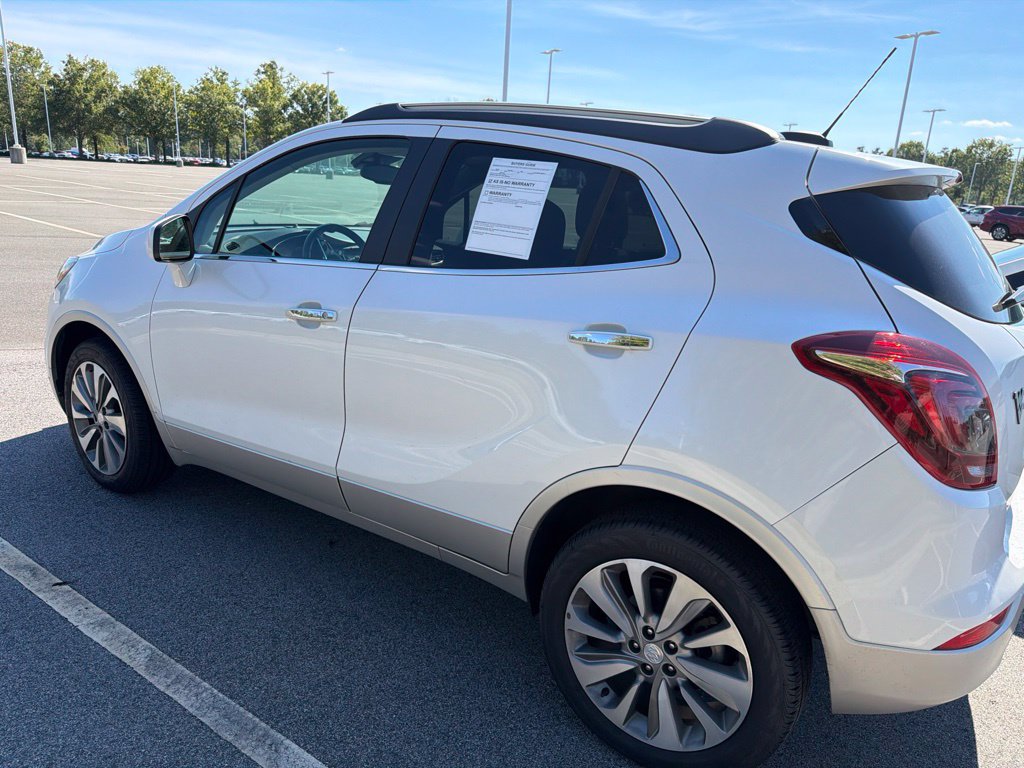 Used 2020 Buick Encore Preferred AWD/4WD image 19
