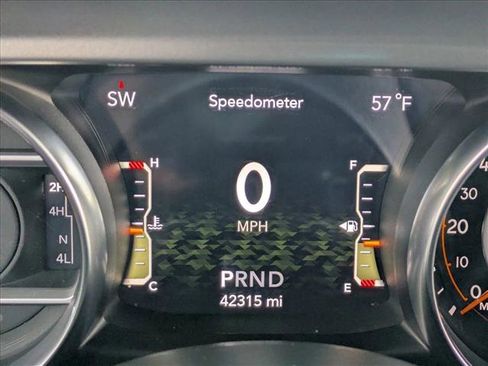 Used 2021 Jeep Wrangler Unlimited Willys image 9