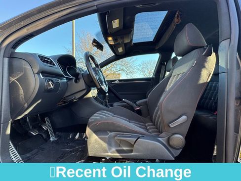 Used 2010 Volkswagen GTI 2-Door image 14