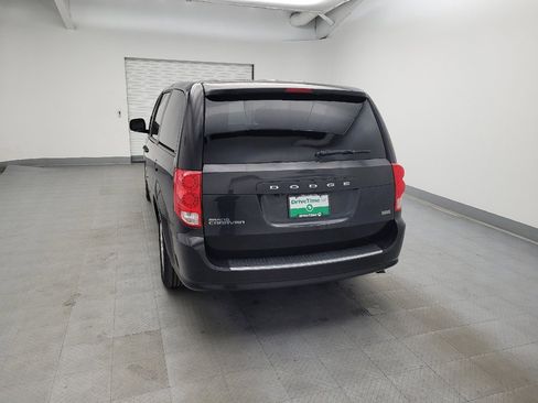 Used 2016 Dodge Grand Caravan SE w/ Quick Order Package 29E SE image 6