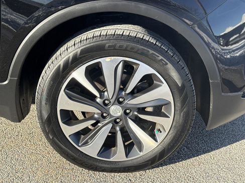 Used 2022 Buick Encore Preferred w/ Safety Package image 9