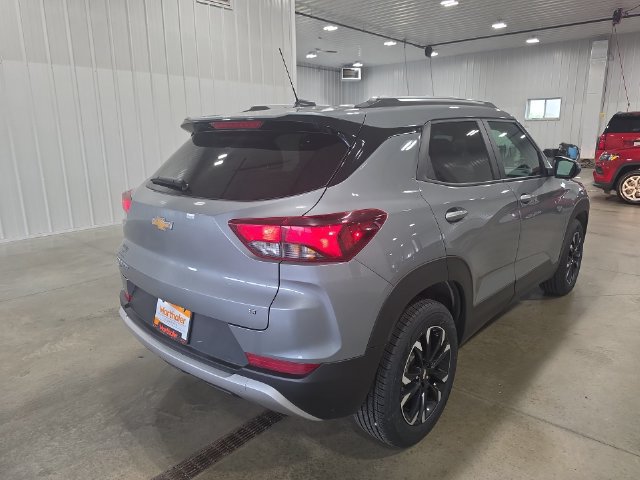 Used 2023 Chevrolet TrailBlazer LT w/ Convenience Package AWD/4WD image 8