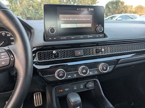 Used 2025 Honda Civic Sport image 19