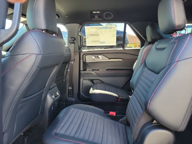New 2027 Ford Explorer ST-Line RWD image 7