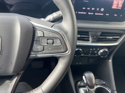 Used 2024 Buick Encore GX Sport Touring w/ Comfort Package image 17