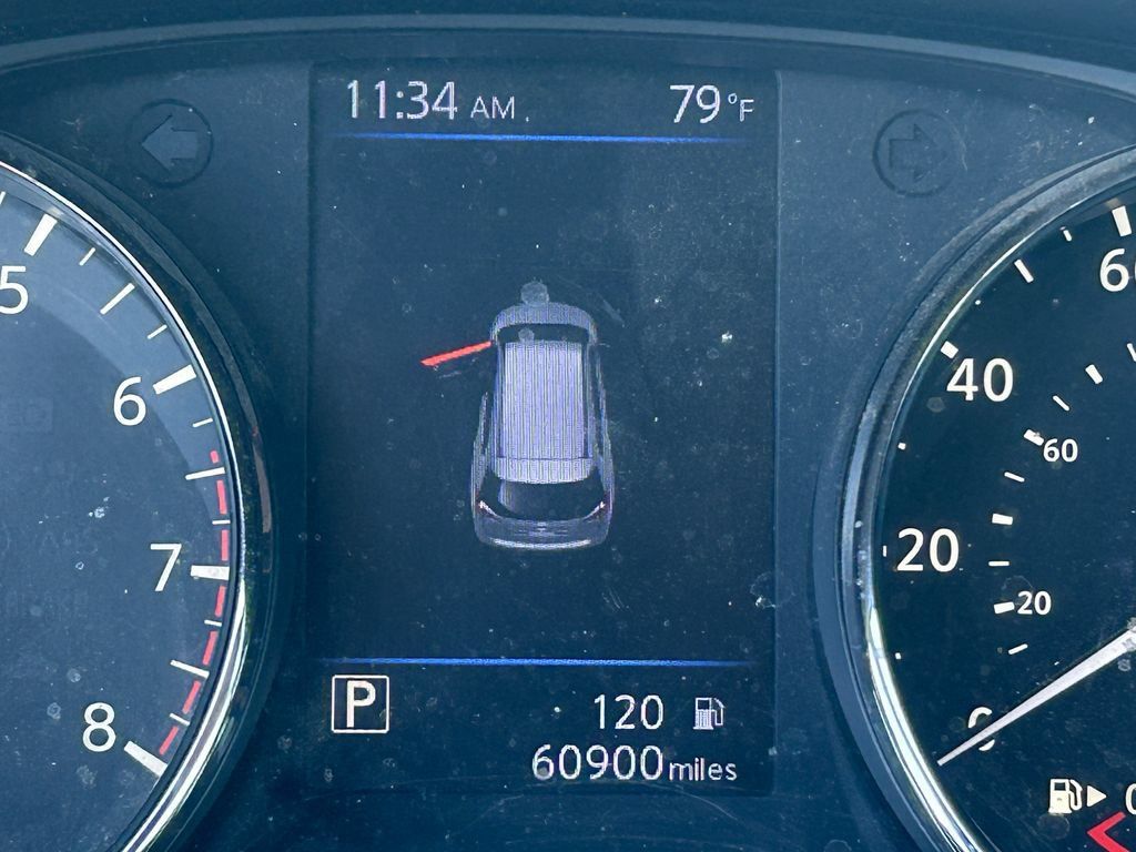 Used 2018 Nissan Rogue S FWD image 20