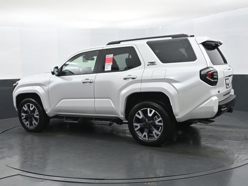 Used 2025 Toyota 4Runner TRD Sport Premium AWD/4WD image 3