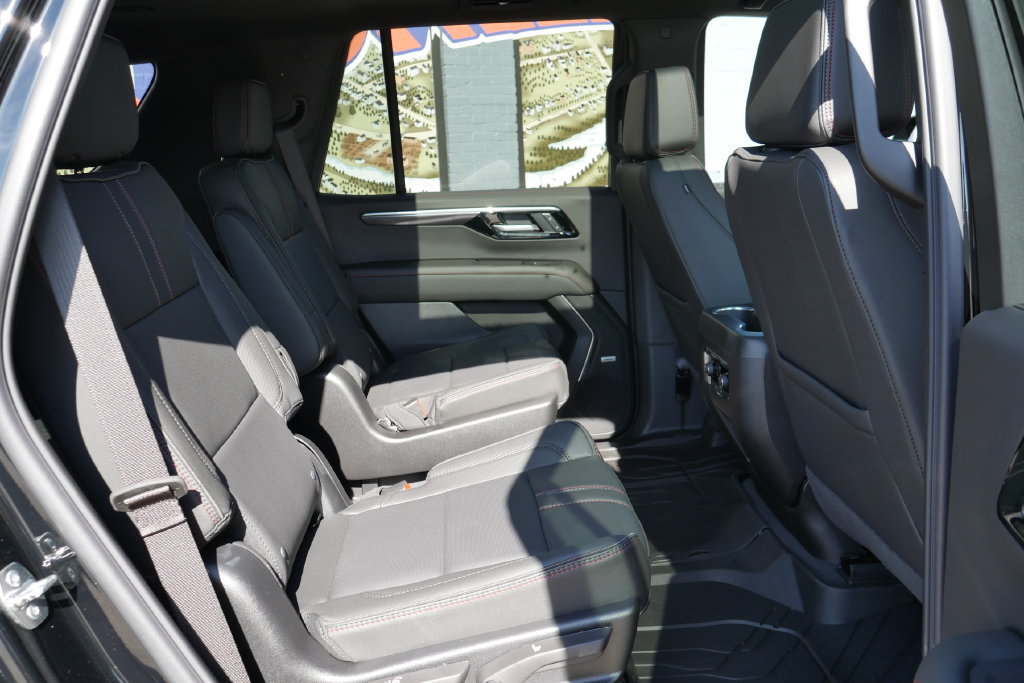 New 2026 Chevrolet Tahoe RST w/ RST Capability Package AWD/4WD image 13