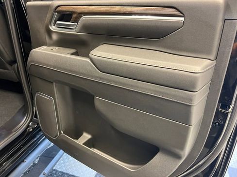 Used 2025 Chevrolet Silverado 2500 LT w/ Trail Boss Package image 12