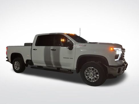 Used 2024 Chevrolet Silverado 3500 LTZ w/ LTZ Plus Package image 37