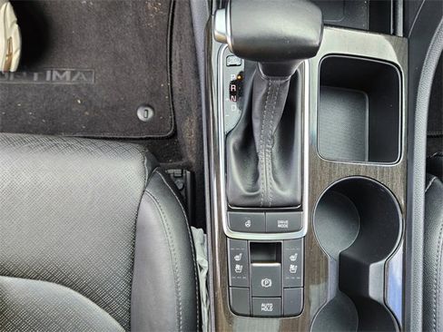 Used 2020 Kia Optima Premium image 21