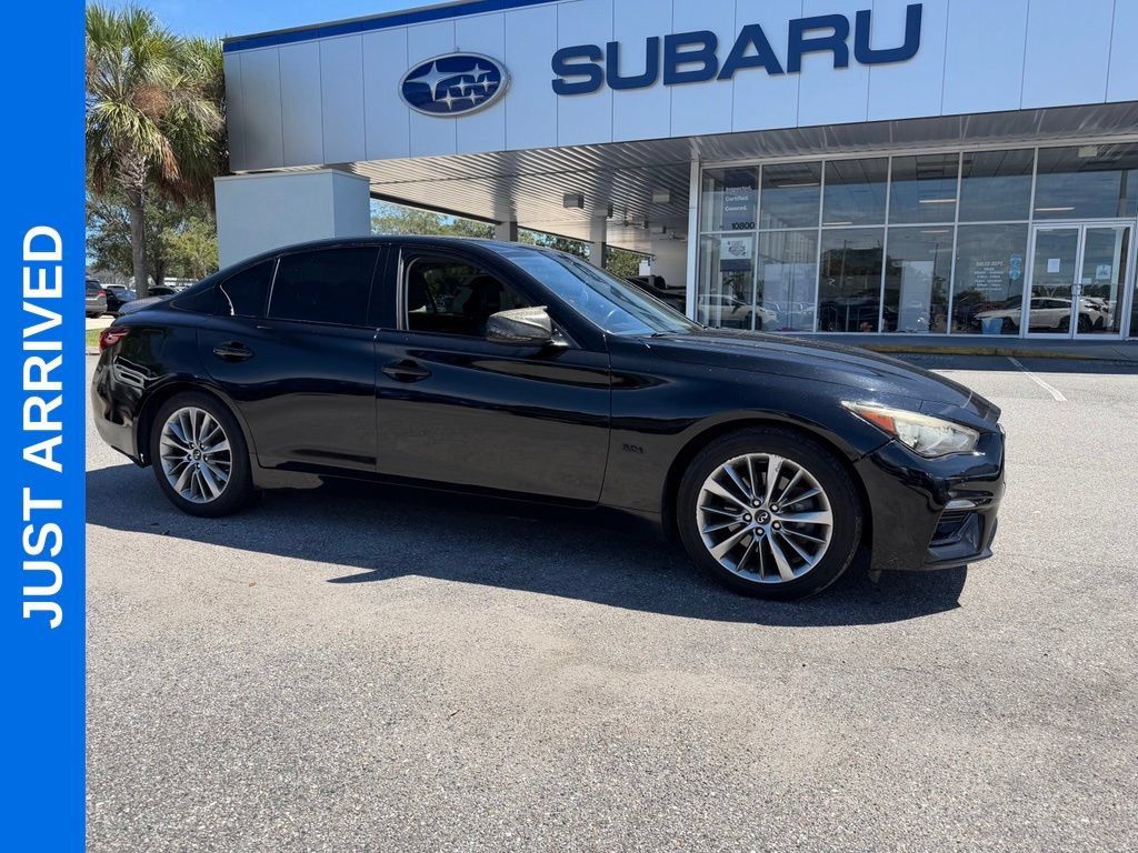 Used 2018 INFINITI Q50 Luxe RWD image 1